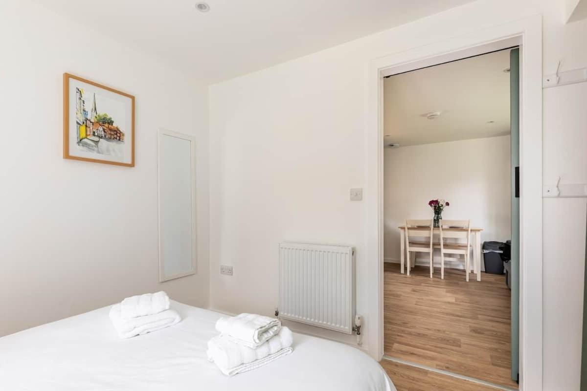 Apartamento Salisbury Guest Annex Exterior foto